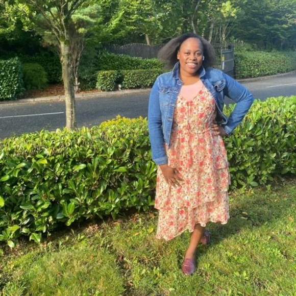 Meet your Posher, Benita - Picture 1 of 1